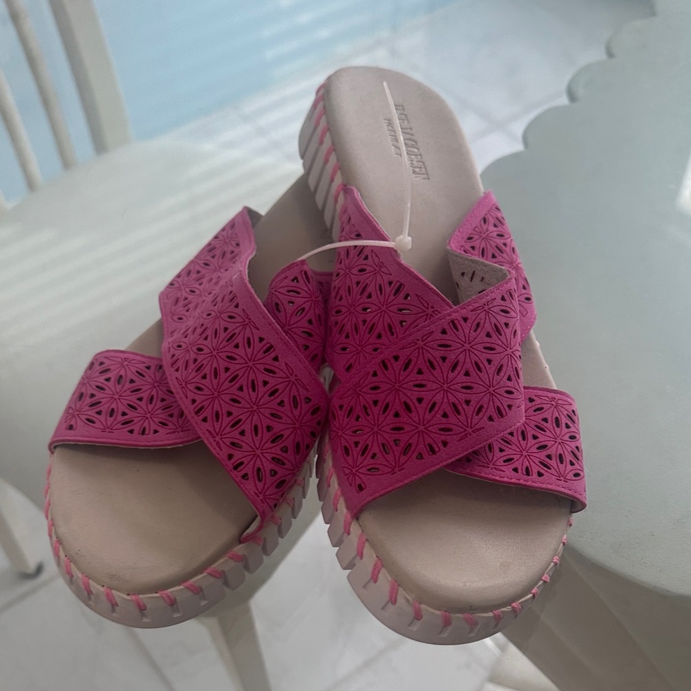 Ilse Jacobsen Pink Laser-Cut Slide Sandals